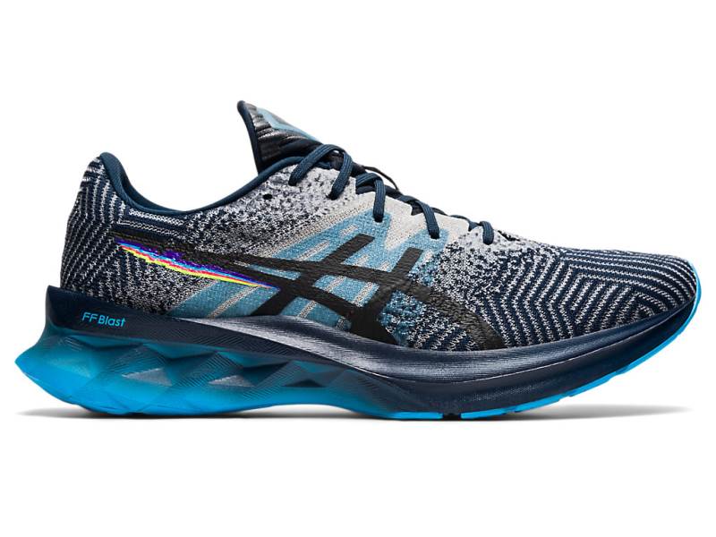 Sapatilhas Running Asics NOVABLAST Homem Azuis, 7297A916.950